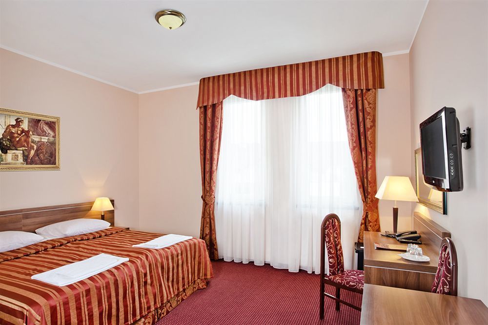 Jasek Premium Hotel Wrocław Exteriör bild