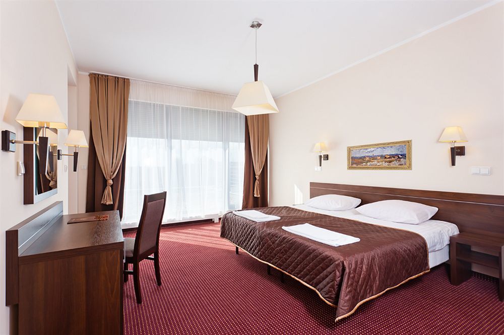 Jasek Premium Hotel Wrocław Exteriör bild