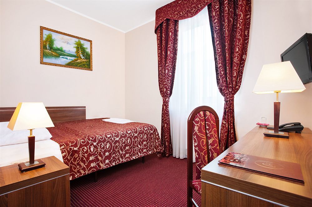 Jasek Premium Hotel Wrocław Exteriör bild