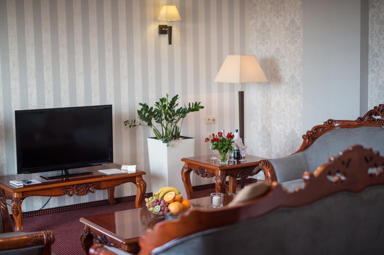 Jasek Premium Hotel Wrocław Exteriör bild