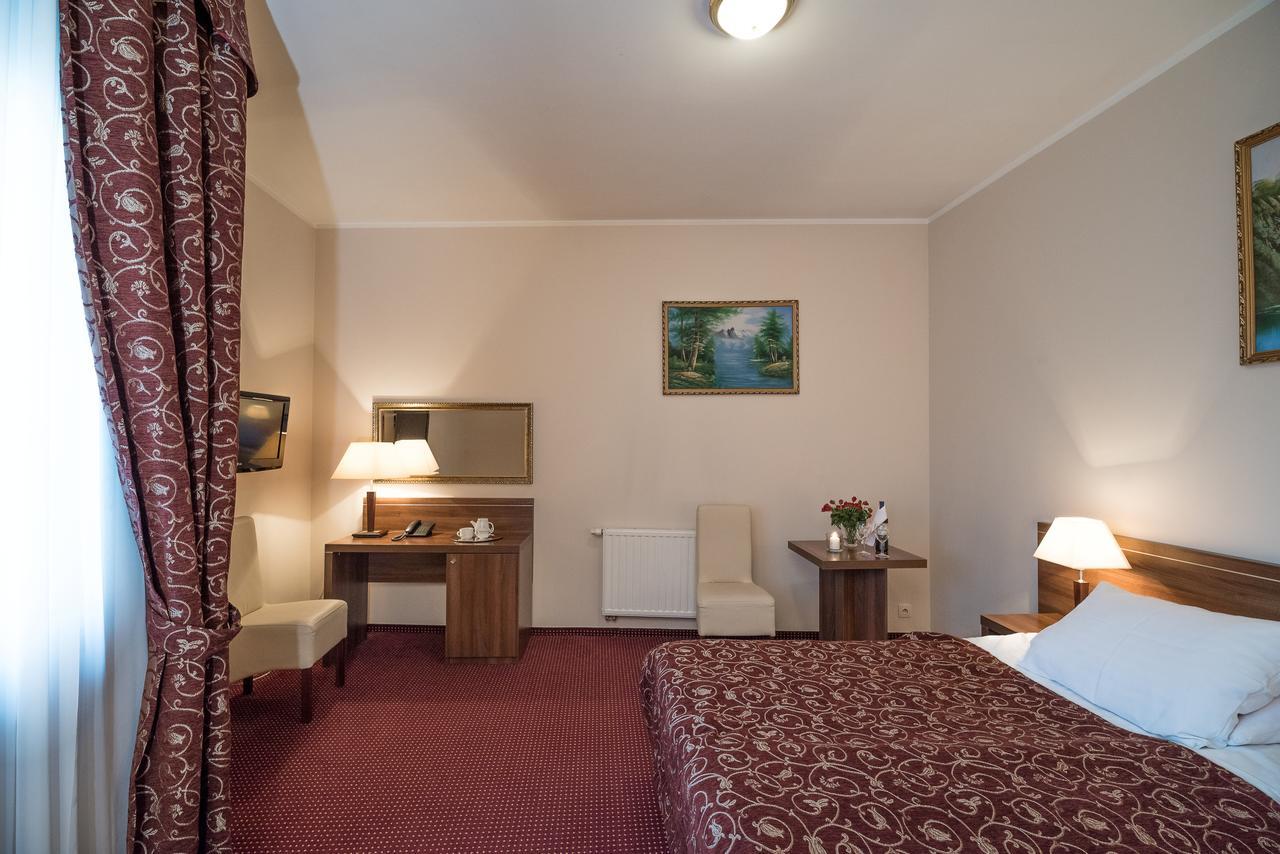 Jasek Premium Hotel Wrocław Exteriör bild