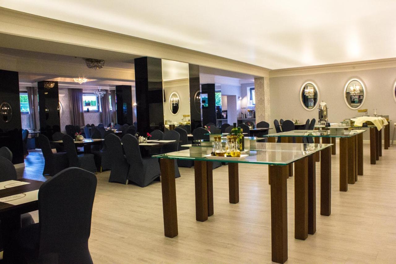 Jasek Premium Hotel Wrocław Exteriör bild